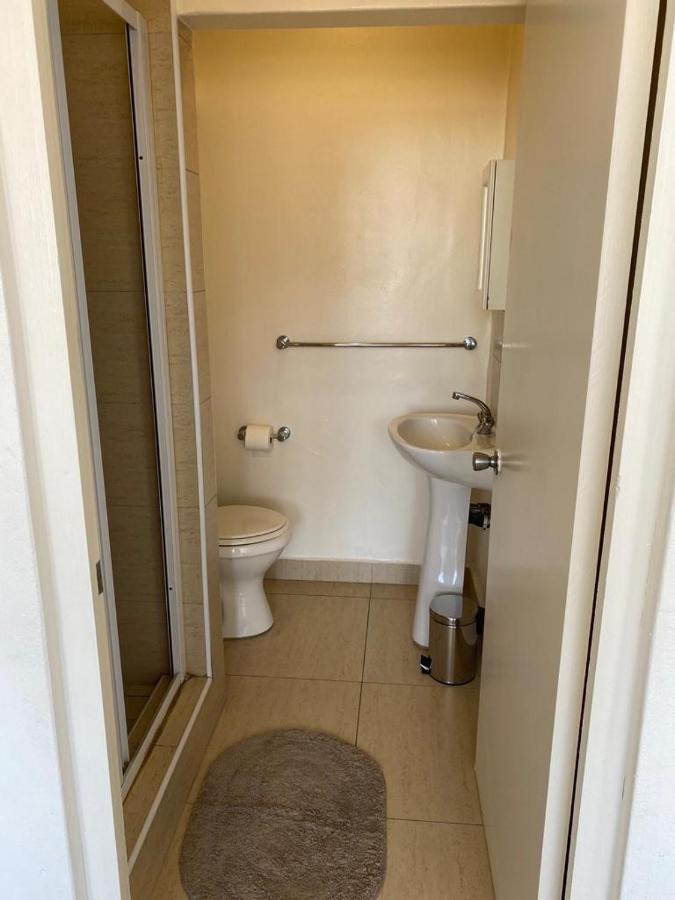 Tenbury Beach Apartment Durban Esterno foto