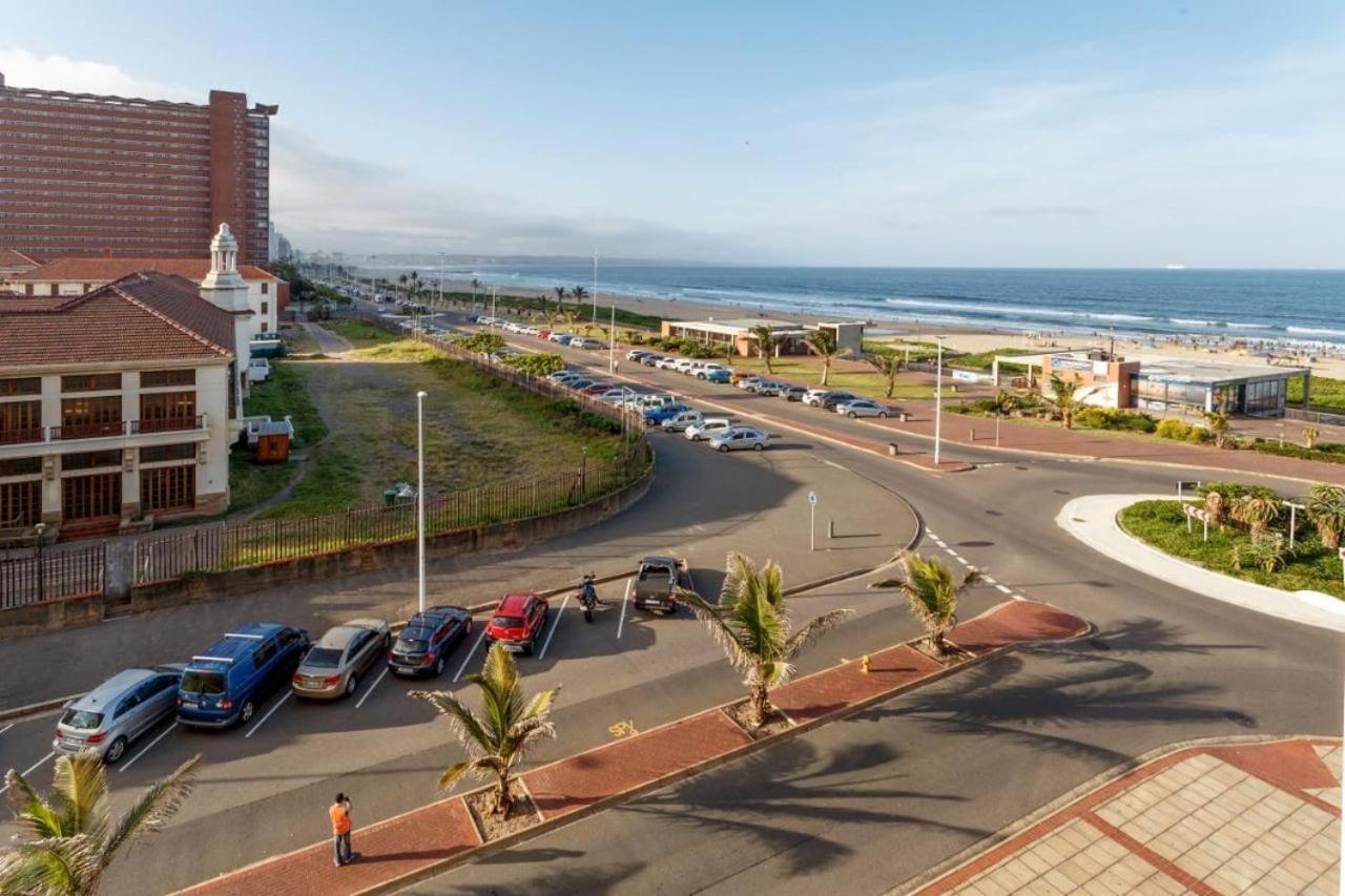 Tenbury Beach Apartment Durban Esterno foto